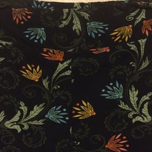 Lightly worn Lularoe leggings